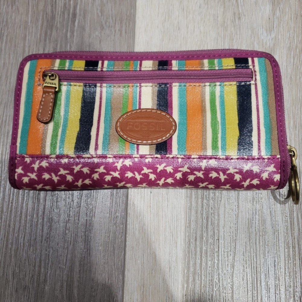 Fossil "Bella" Multicolor Striped Wallet